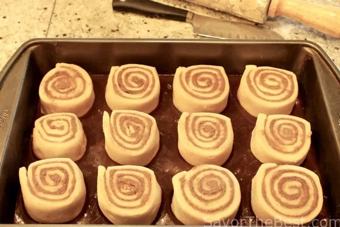 sticky cinnamon rolls