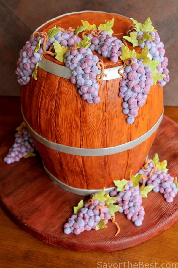 Wine-Barrel-Cake-2