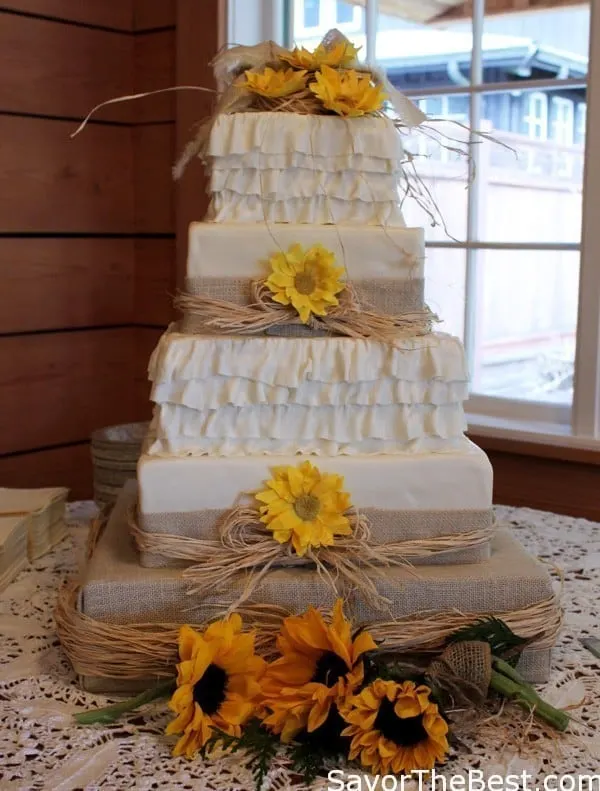 Country themed wedding cake