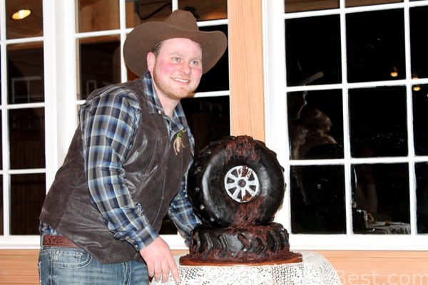 muddy tire groom's cake