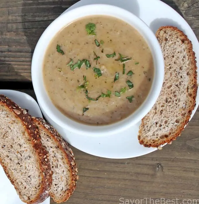 zucchini garlic soup