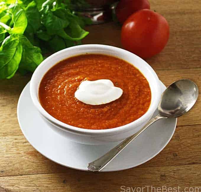 A bowl of tomato soup.