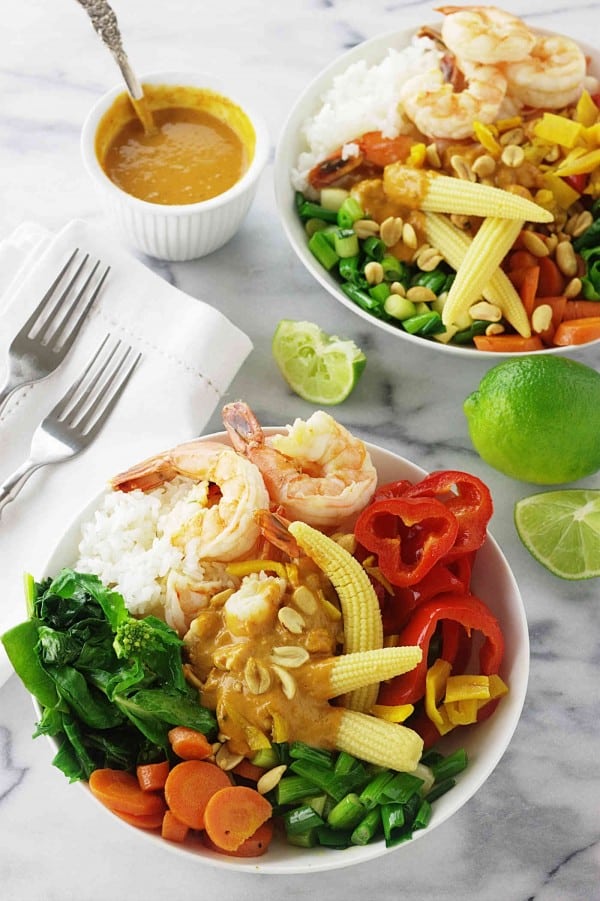 Thai Spicy Shrimp Rice Bowl - Savor the Best