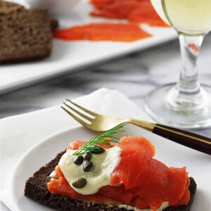 Salmon Gravlax