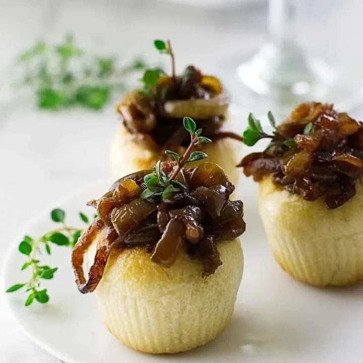 French Onion-Gruyere Mini Boules