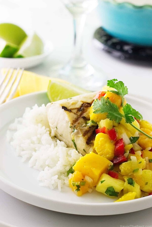 Grilled Mahi-Mahi with Mango Salsa