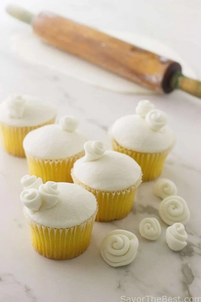 Cheap and easy marshmallow fondant