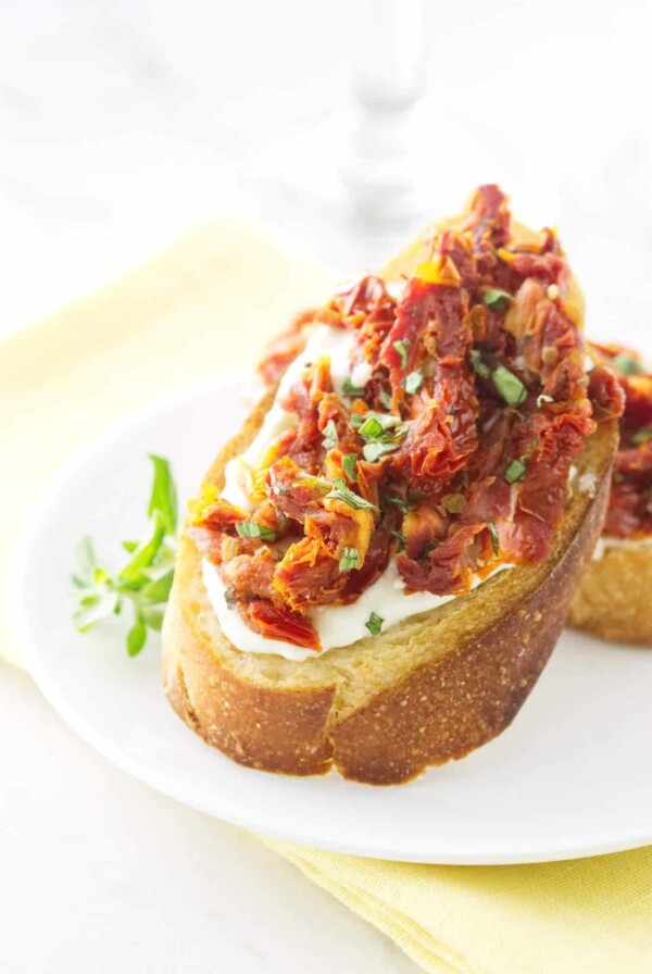 Sun Dried Tomato Bruschetta