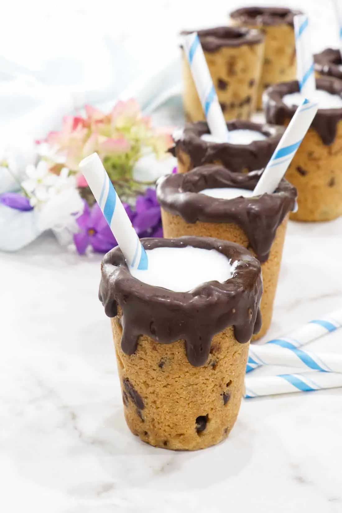 chocolate chip cookie shots