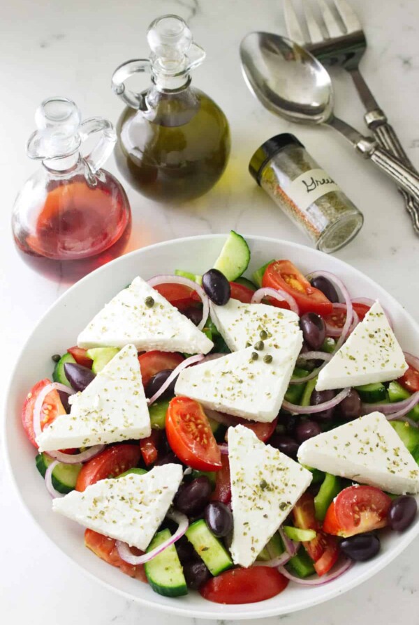 Greek Salad (Horiatiki)