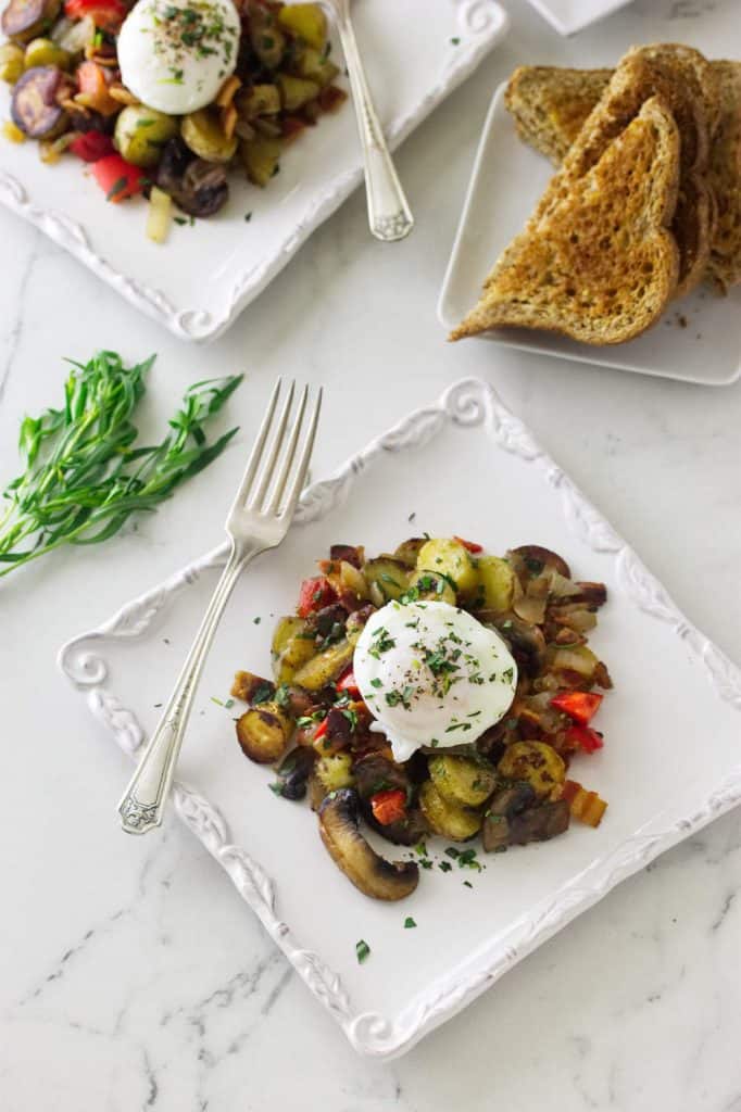 Breakfast Potato Skillet with Bacon and Mushrooms
