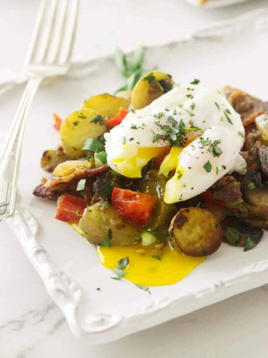 Breakfast Potato Skillet with Bacon and Mushrooms