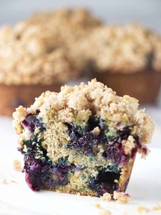 banana blueberry muffins with cinnamon crumb topping
