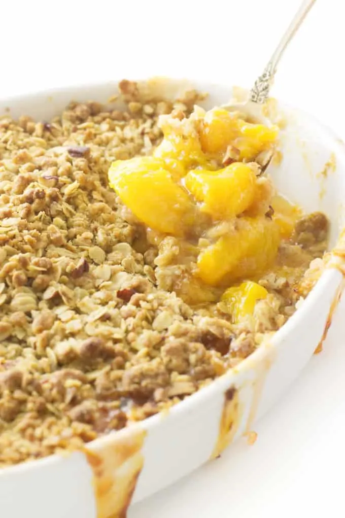 Easy Peach Crisp with Oatmeal Crumble