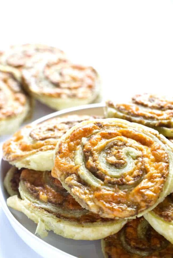 Olive and cheese pinwheel appetizers