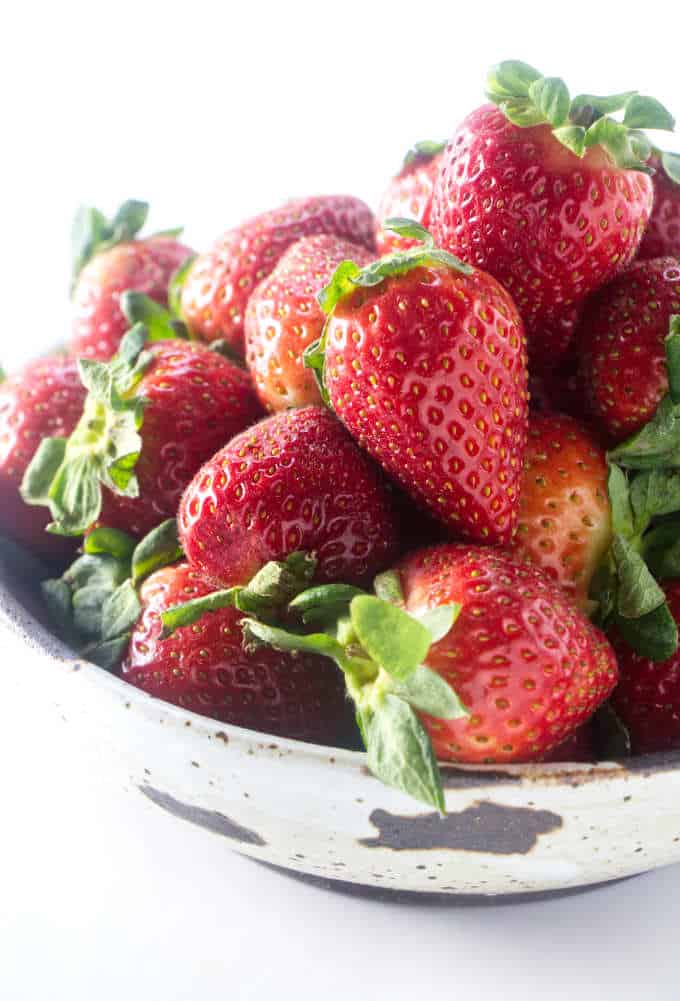bowl of ripe strawberries
