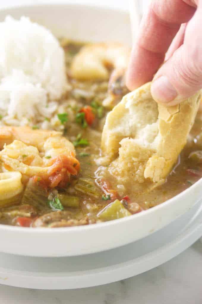 https://savorthebest.com/wp-content/uploads/2019/02/creole-seafood-gumbo_0381.jpg