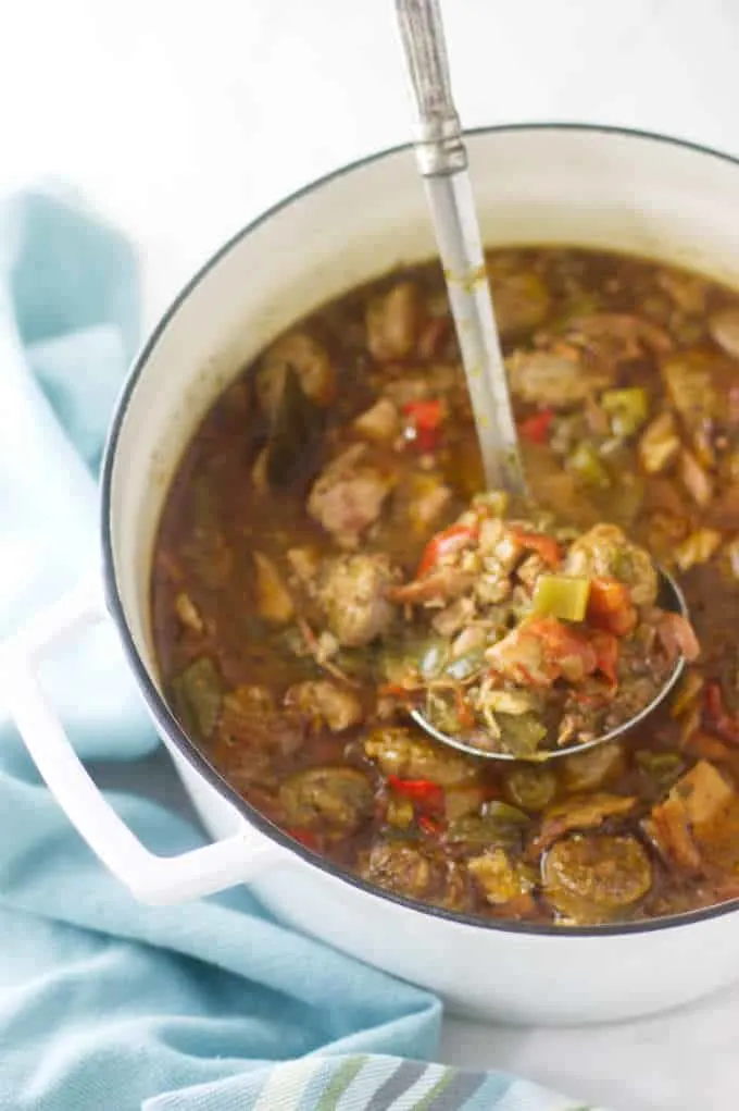 https://savorthebest.com/wp-content/uploads/2019/02/gumbo-with-chicken-and-sausage_0470.jpg.webp