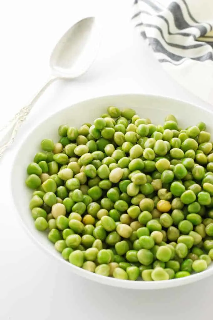 Uncooked, soaked peas