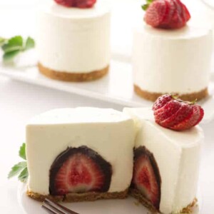 No Bake cheesecake with a chocolate covered strawberry in the center