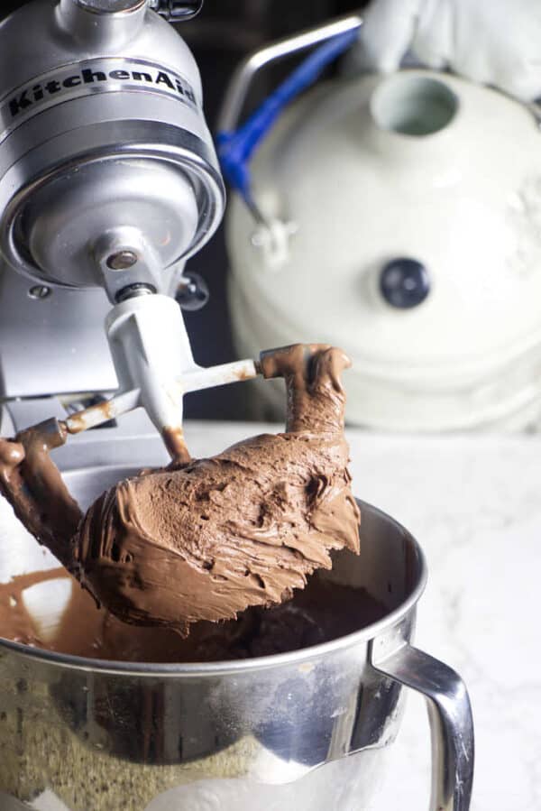 How to Make Liquid Nitrogen Ice Cream Savor the Best