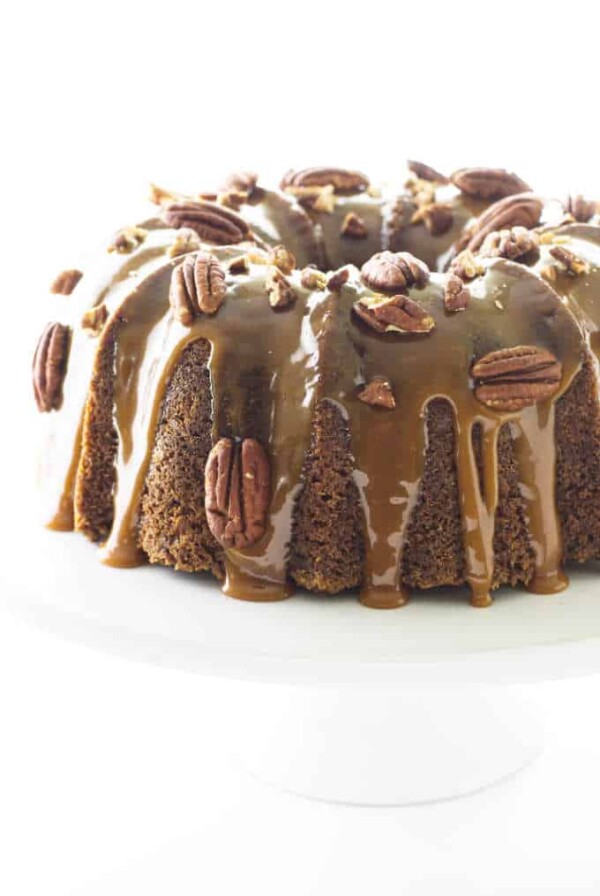 Caramel Apple Bundt Cake