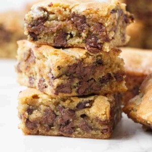 A stack of 3 blondie brownies