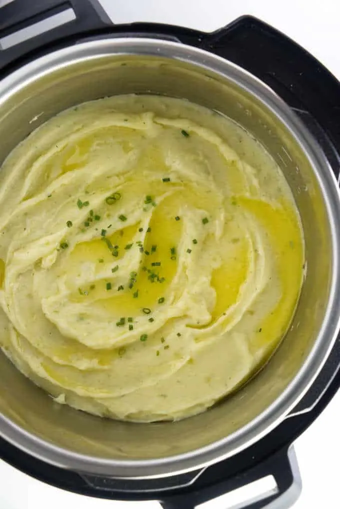 Buttermilk ranch mashed potatoes in an instant pot.