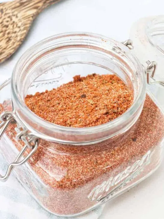 Barbeque seasoning blend in a jar