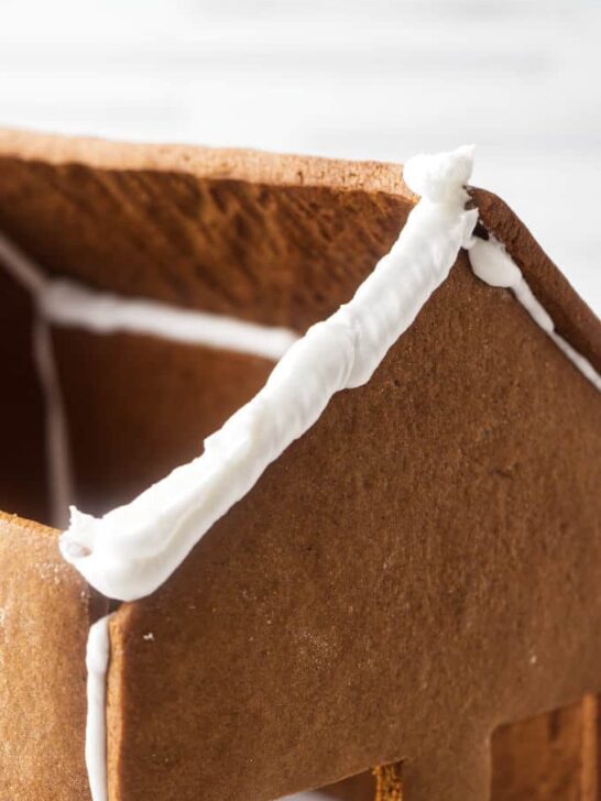 Royal icing piped on a gingerbread house
