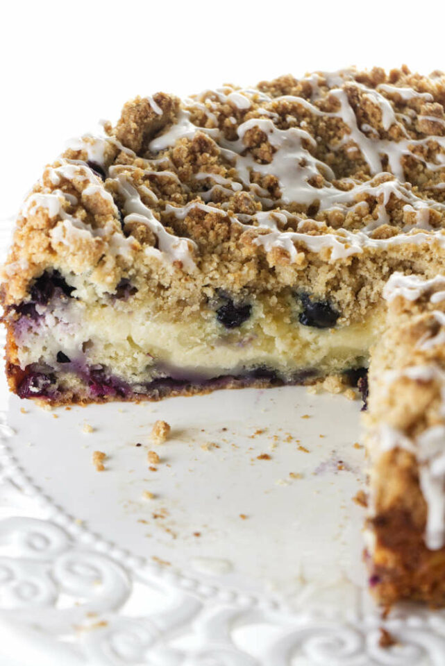 Blueberry Coffee Cake Cheesecake - Savor the Best