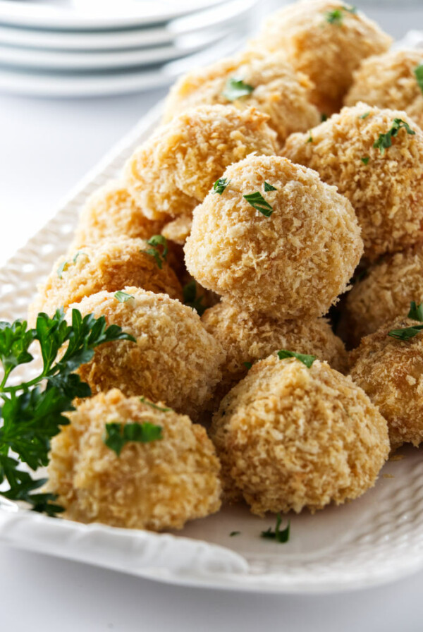 Close up view of mac 'n cheese bites