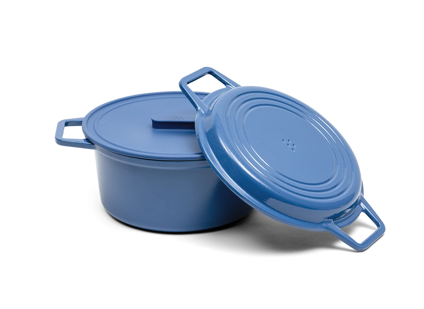 Dutch oven with grill lid