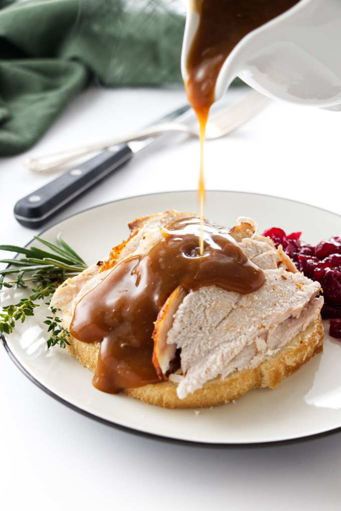 Open-faced hot roast turkey sandwich with gravy