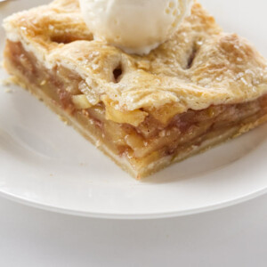 Close up view of Apple Slab Pie