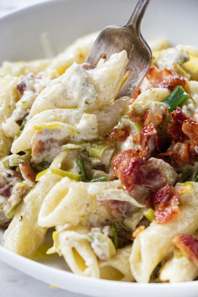 Creamy Bacon and Leek Pasta Savor the Best