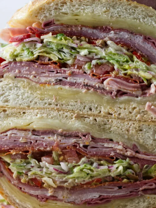 cropped-Italian-grinder-salad-sandwich-sliced-open_2216.jpg