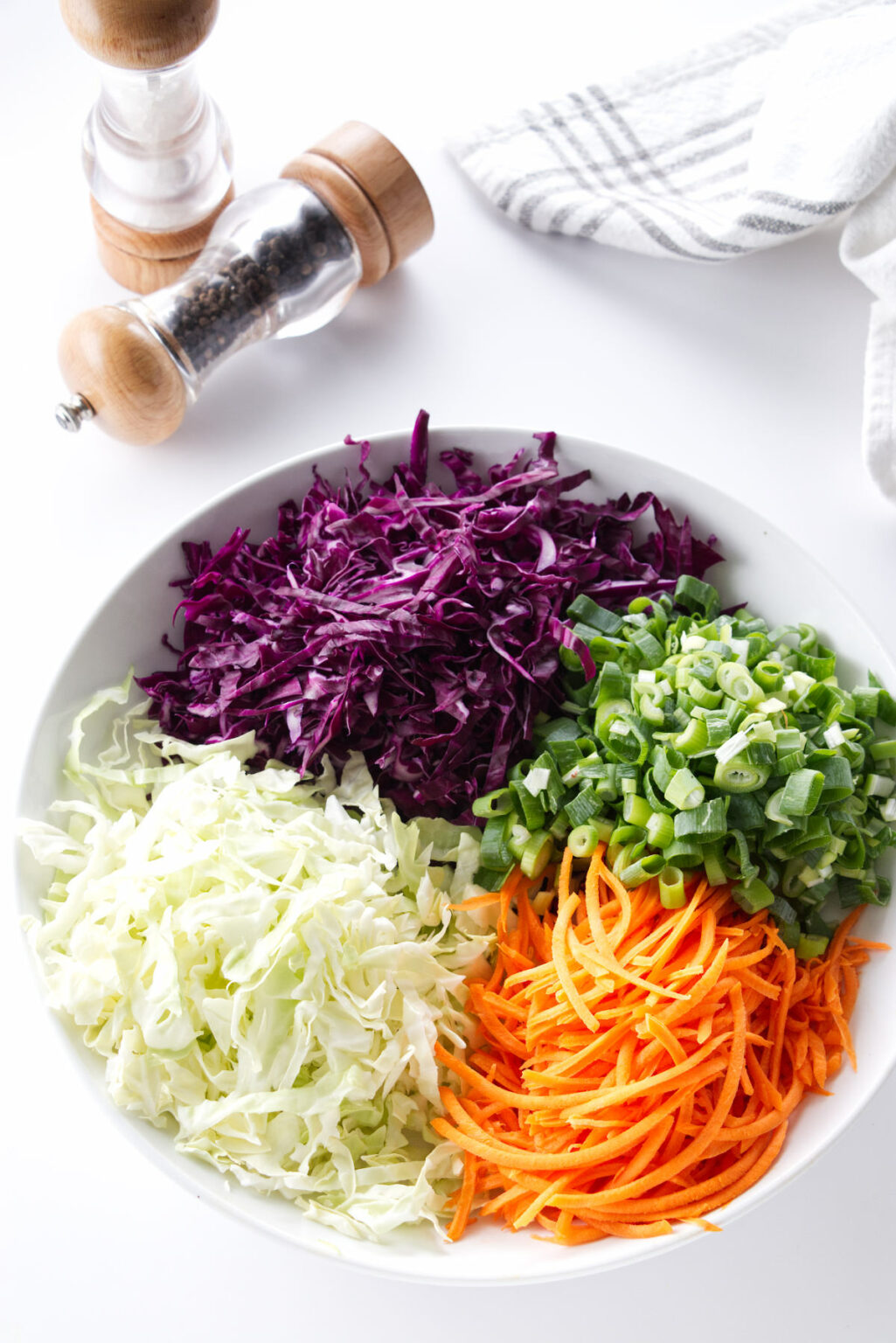 5-minute-vinegar-based-coleslaw-wonkywonderful