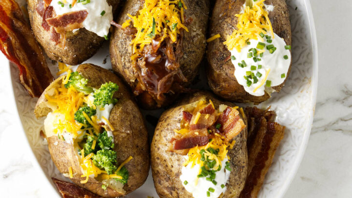 https://savorthebest.com/wp-content/uploads/2022/09/traeger-smoked-baked-potatoes_3013-720x405.jpg