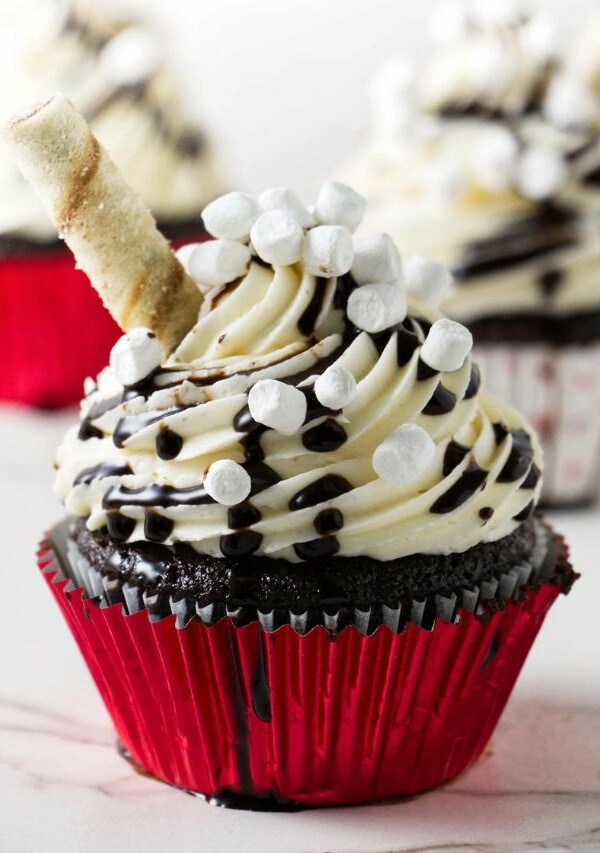 Hot Chocolate Cupcakes