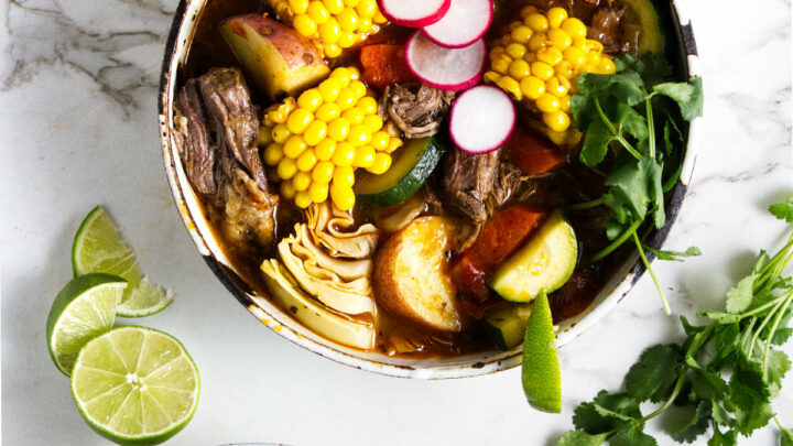 Mexican Bone Broth (i.e. Caldo de Res) 🍖 gluten free & keto