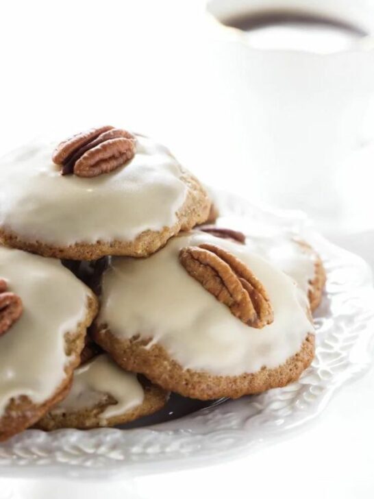 Chewy Maple Pecan Cookies