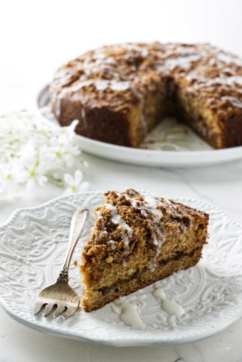 Applesauce Coffee Cake With Streusel Topping - Savor The Best