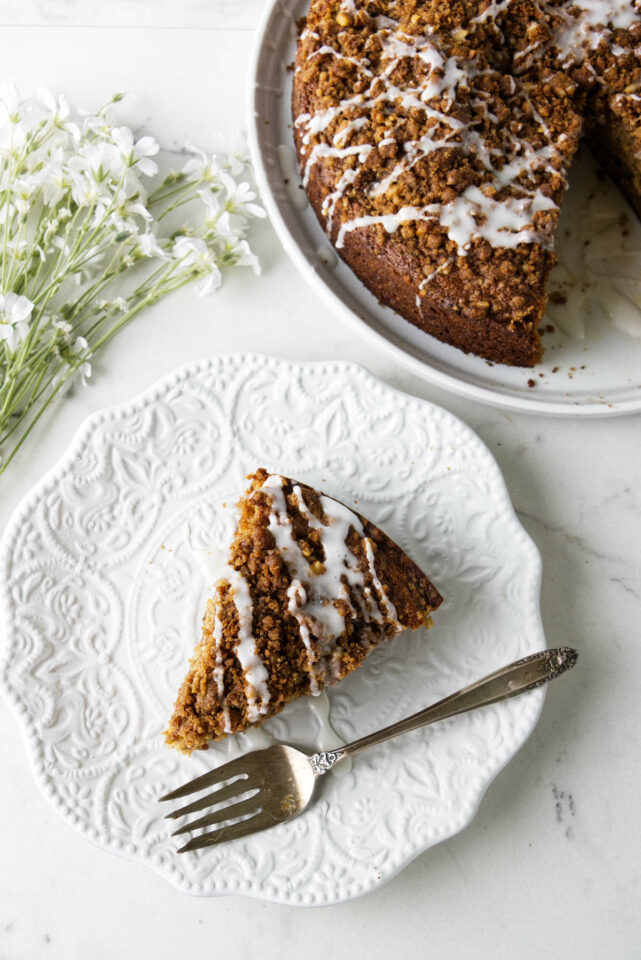 Applesauce Coffee Cake with Streusel Topping Savor the Best