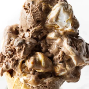 chocolate marshmallow ice cream. summer dessert ideas