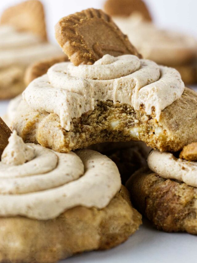Cookies with Biscoff Buttercream Savor the Best