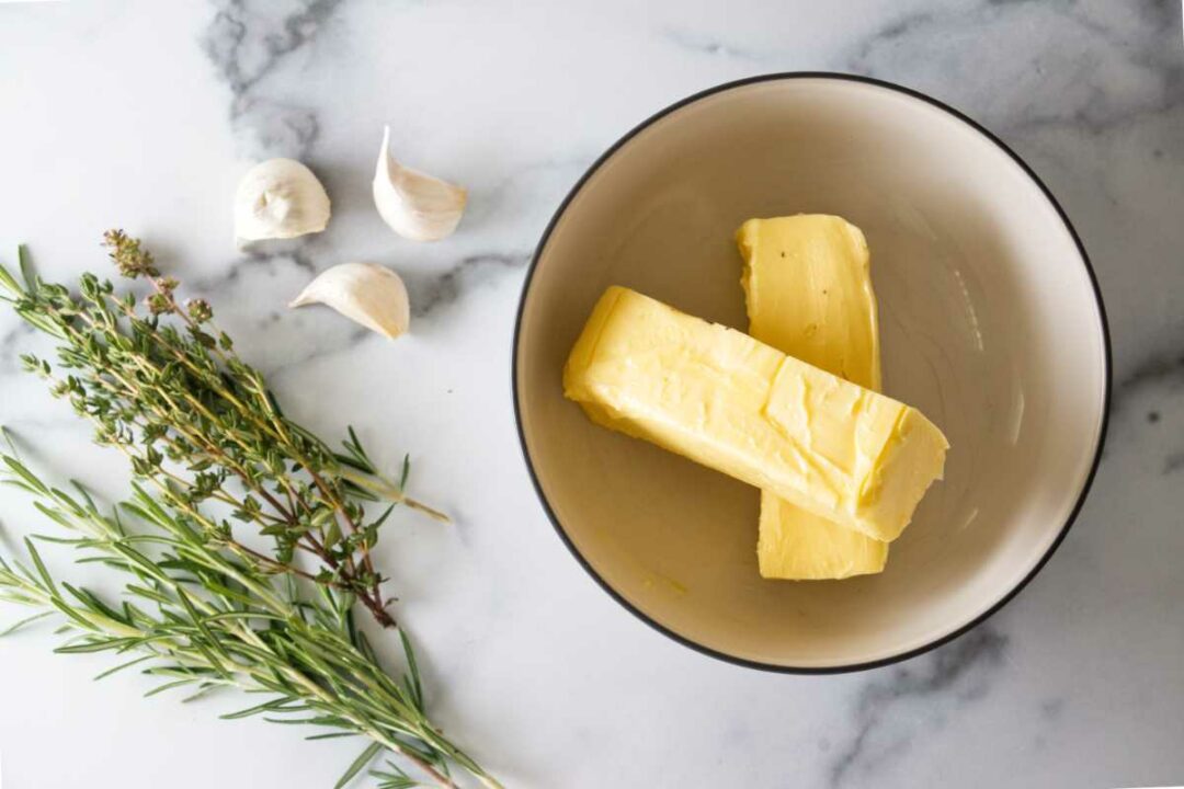 Garlic Herb Butter (Easy Compound Butter Recipe) - Savor the Best