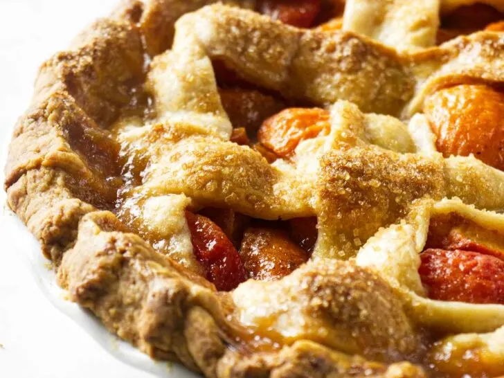 A sourdough pie crust on a fruit pie.