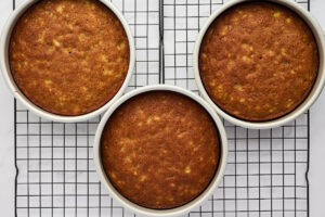 Cooling the cakes on a cooling rack.