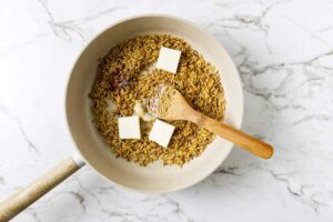 Garlic and red pepper flakes stirred into toasted orzo.